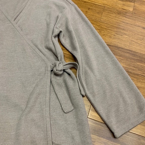 J.Jill Pure Jill Wrap Cardigan Womens Size XS Brown Knit Top Pockets Long Sleeve - Picture 2 of 8